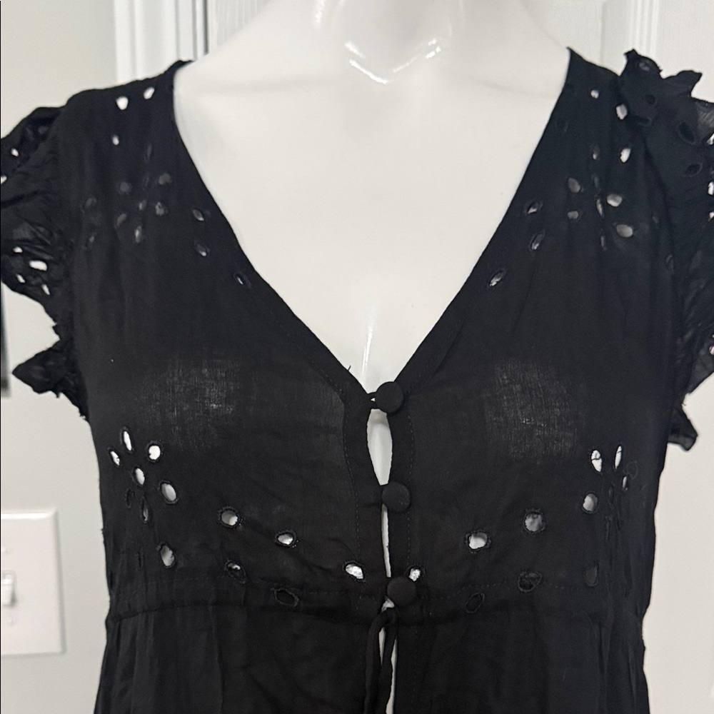 Tiare Hawaii Elegant Black Maxi Dress - Picture 3 of 8